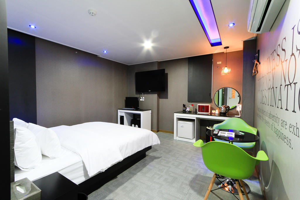 Haeundae Foru Hotel بوسان الغرفة الصورة